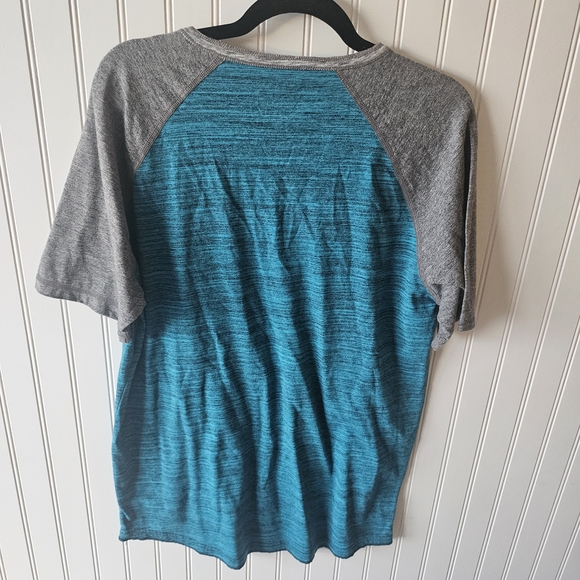 American Eagle Gray and Blue Shirt Mens Large - Picture 4 of 4
